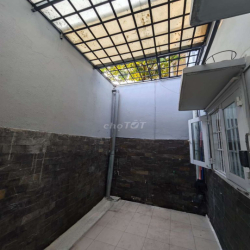 Nhà phố 4 PN+4 WC, 57m2, ô tô vào tận nhà, vào ở ngay