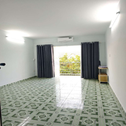 Nhà phố 4 PN+4 WC, 57m2, ô tô vào tận nhà, vào ở ngay