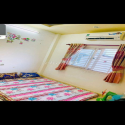 PHÒNG Thoáng đẹp có Nội Thất Ngay cầu Lê Văn Sy