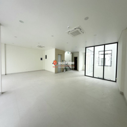 ✨ CHO THUÊ TÒA NHÀ VĂN PHÒNG – LIỀN KỀ ĐẢO KIM CƯƠNG, TRUNG TÂM Q2