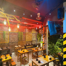 CHO THUÊ NHÀ MT 442 TRƯỜNG SA Q.PHÚ NHUẬN DT 12x8m trệt 5 lầu giá 60tr