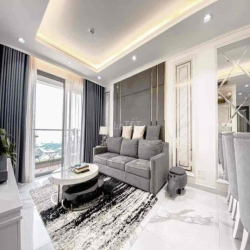 Cho thuê căn hộ Sunrise CityView Q7 lh :