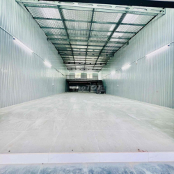 Cho Thuê Xưởng Mới Xây 100% DT 6x30m Gác Lửng Hẻm Xe Tải