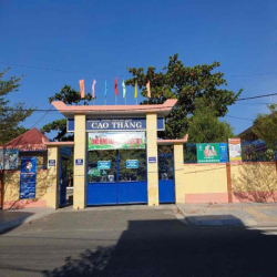 Cho thuê nhà Nguyên Căn 2,5 tầng 5PN MT đường Mai Hắc Đế Ngay Cầu Rồng