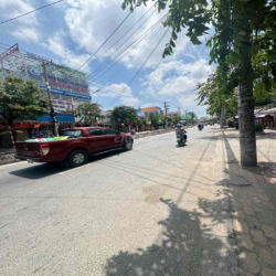 MẶT TIỀN KINH DOANH CHO THUÊ