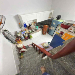 Trệt lầu 4*7; 2pn mới Rẻ chốt lẹ