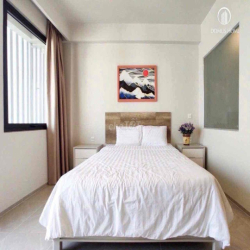 Penthouse ngay Phan Xích Long ban công full nthat siêu chill