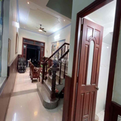 Chính chủ bán nhà phố 4 tầng Phan Đăng Lưu