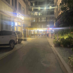 cho Thuê LK 5 tầng Hoàn Thiện Tại Việt Hưng, Long Biên