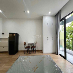 Cho thuê CH sát Phú Mỹ Hưng mới xây - 1PN tách bếp Bancon