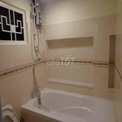 Căn hộ dịch vụ cho thuê 1 PN đầy đủ nội thất