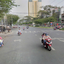 NHÀ CHO THUÊ NGUYÊN CAN MẶT TIỀN ĐƯỜNG HỒNG BÀNG 4,5X15M 3L KD SẦM UẤT