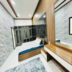 Cho thuê nhà MT 42A Hoàng Bật Đạt Phường 15, Quận Tân Bình.