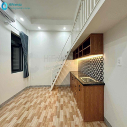 Cho thuê phòng gác 35m2 - ban công riêng chỉ tính điện nước