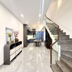 CHO THUÊ NHÀ MỚI 4PN FULL NT HIỆN ĐẠI KĐT MỸ GIA GÓI 8 38 TRIỆU