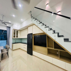 NHÀ MỚI 100% FULL NỘI THẤT GẦN VSIP 1. 1T2L 3PN 4WC, LÀM VP CTY, Ở GĐ 