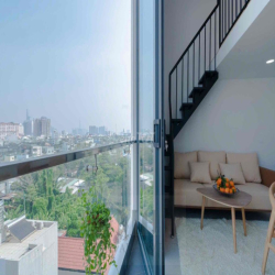 CHO THUÊ DUPLEX BAN CÔNG MÁY GIẶT RIÊNG – FULL NỘI THẤT SIÊU XỊN Q7