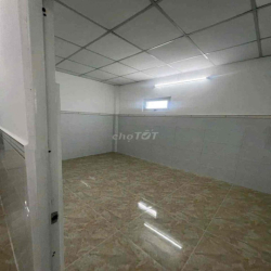 Cho thuê nhà mới keng dien tích to Thới an q12 60m hxh 6tr còn tl giáp