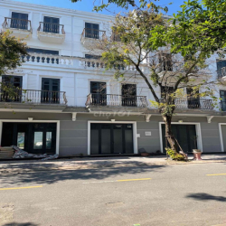 cho thuê nhà nguyên căn sát bên vincom