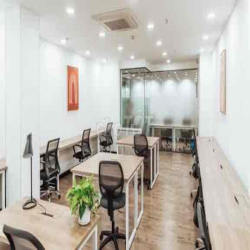 Cho thuê văn phòng mặt tiền đường Quang Trung ngang 10m * 8m