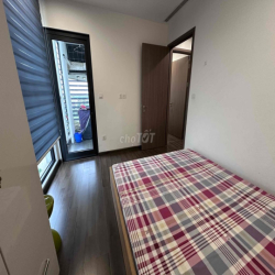 chính chủ cho thuê căn 2 ngủ view đầm sen