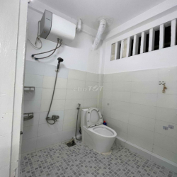 Chính chủ cho thuê căn studio chung cư 14-16 Trương Định