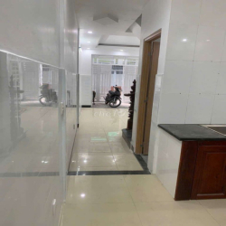 Nhà-NC-2PN-2WC-Gia-15Tr-TL-Tran Đình Xu. Quận 1
