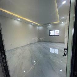 Nhà 3 tầng Mặt tiền Hồng Bàng, nhà mới xây rất đẹp, 4m x 18m, 3PN, 3WC