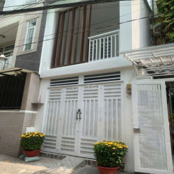 Nhà-NC-2PN-2WC-Gia-15Tr-TL-Tran Đình Xu. Quận 1