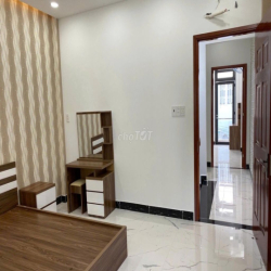 Cần cho thuê nhà mới HXH 958/3A Lạc Long Quân P.8 Q.Tân Bình