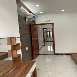 Cần cho thuê nhà mới HXH 958/3A Lạc Long Quân P.8 Q.Tân Bình