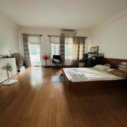 CHO THUÊ NHÀ KHU VIP CÓ CÔNG VIÊN TRƯỚC CỬA ĐƯỜNG NGUYỄN TRỌNG TUYỂN