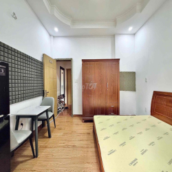 🏡 CHO THUÊ STUDIO BIỆT THỰ VEN SÔNG – BÌNH THẠNH 🌿