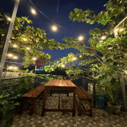 🏡 CHO THUÊ STUDIO BIỆT THỰ VEN SÔNG – BÌNH THẠNH 🌿