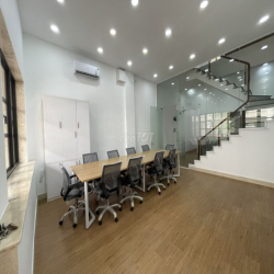 SIÊU KHUYẾN MÃI DỊP TẾT CHÍNH CHỦ CHO THUÊ VP LẦU 1 45m2 GIÁ 9tr/th