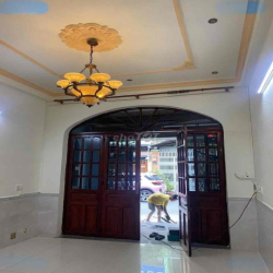 CHO THUÊ NHÀ 132/55 NGUỄN HỮU CẢNH P22 QUẬN BÌNH THẠNH