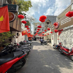 nhà 2 PHÒNG NGỦ 4x16 nguyễn trọng tuyển. HẺM XE TĂNG