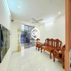 CHO THUÊ DÀI HẠN NHÀ NGUYÊN CĂN 2 PHÒNG NGỦ FULL NỘI THẤT MỚI KDT PHƯỚ