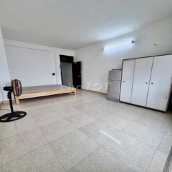 Phòng studio Hoàng Mai có thang máy, full nội thất