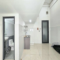 Chung Cư Mini - Phòng To Gác 2m_ Bảo Vệ 24/24 An Ninh - Gần Đầm Sen 📍