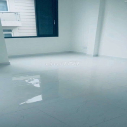 Cho thuê nhà nguyên căn MT đường Cô Giang KD tự do PN.