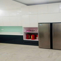 Cho thuê nhà nguyên căn MT đường Cô Giang KD tự do PN.
