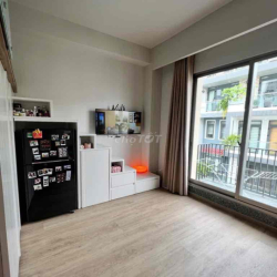 sang nhượng phòng trọ ban công rộng rãi ở q7 gần tdt rmit ufm q4q8