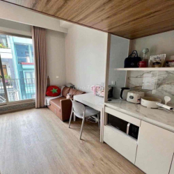 sang nhượng phòng trọ ban công rộng rãi ở q7 gần tdt rmit ufm q4q8