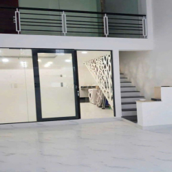 Cần cho thuê nhà P TTN Q12.DT 4*16 .1 trệt 1 lửng 2 PN 2WS.Hẻm xe hơi