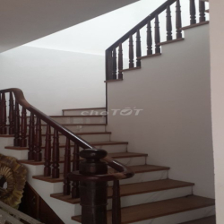 Cho thuê nhà ở duc nội đông anh,nhà mới làm đầy đủ nội thất 