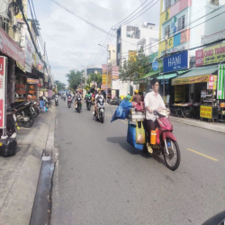 Mặt bằng rẻ 4x25m, gần chợ Trường học, giá 22 triệu