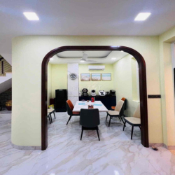 Biệt thự biên 7.8x15m  full nội thất giá 30tr/ tháng LH Hương