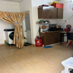 nhà cho thuê ngyên căn p4q8