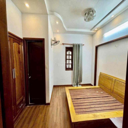 Cho Thuê Nhà 5*15m 2Lầu 4PN.4WC Phạm Văn Chiêu 14tr